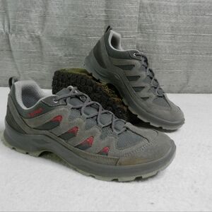 Lowa Levante Lo Womens Size 11 Gray Pink Outdoor Casual Hiking Shoe